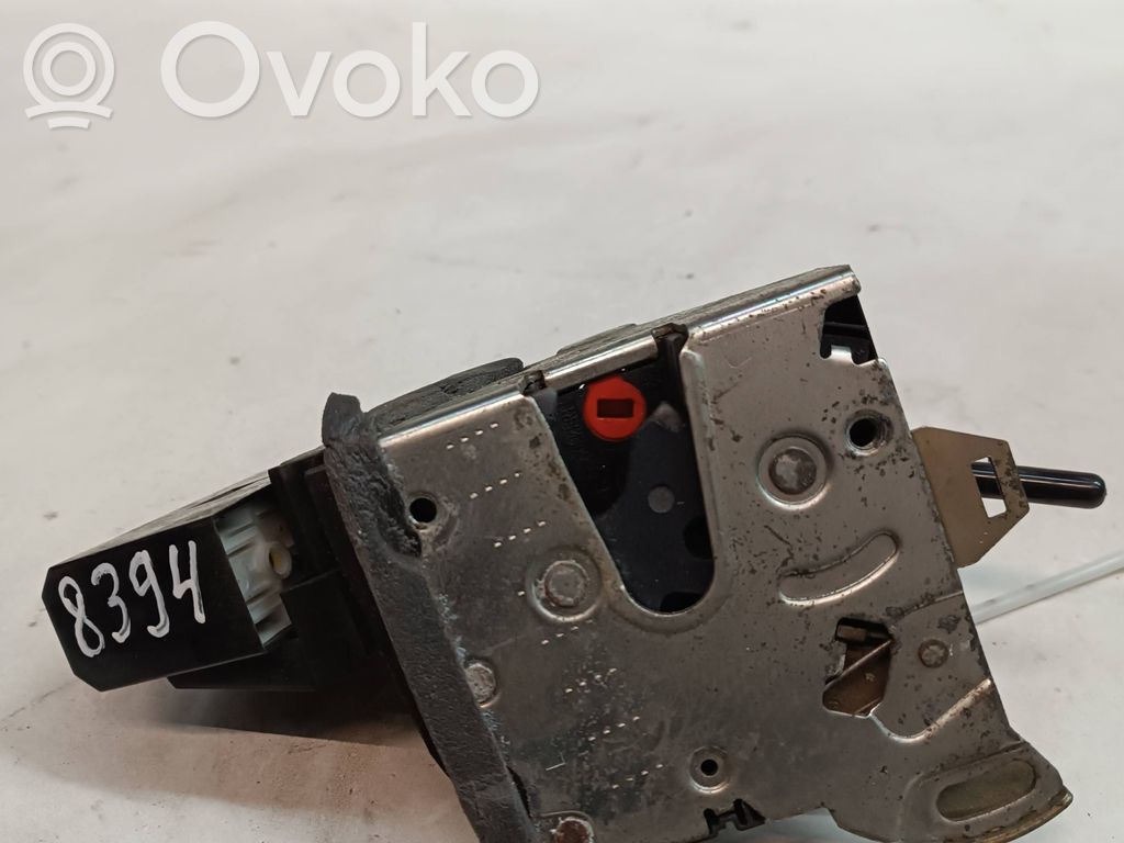 BMW 5 E39 Rear door lock 