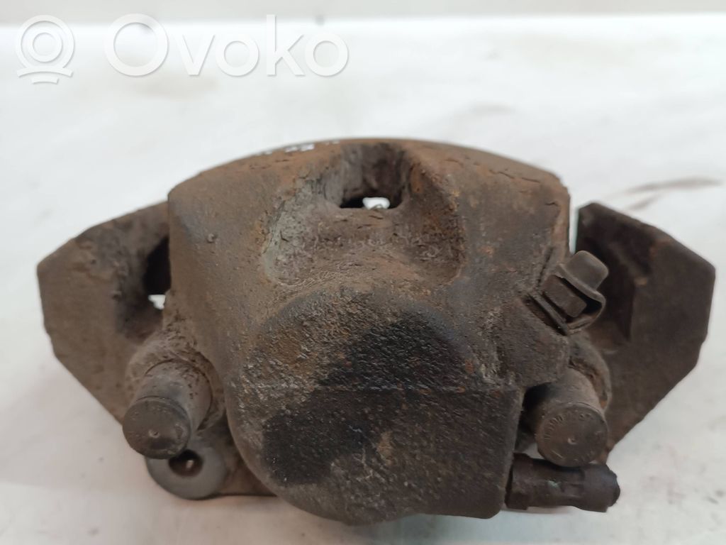 Caliper de freno delantero   8917