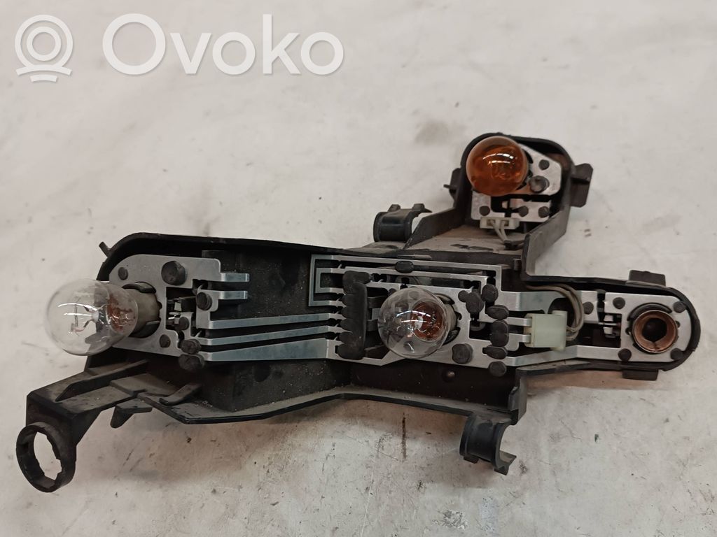 BMW 5 E60 E61 Headlight/headlamp dust cover 