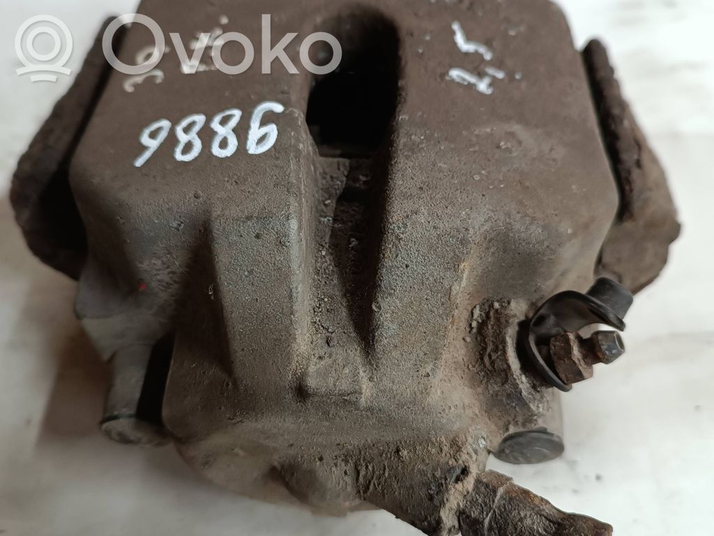 BMW 5 E39 Front brake caliper 