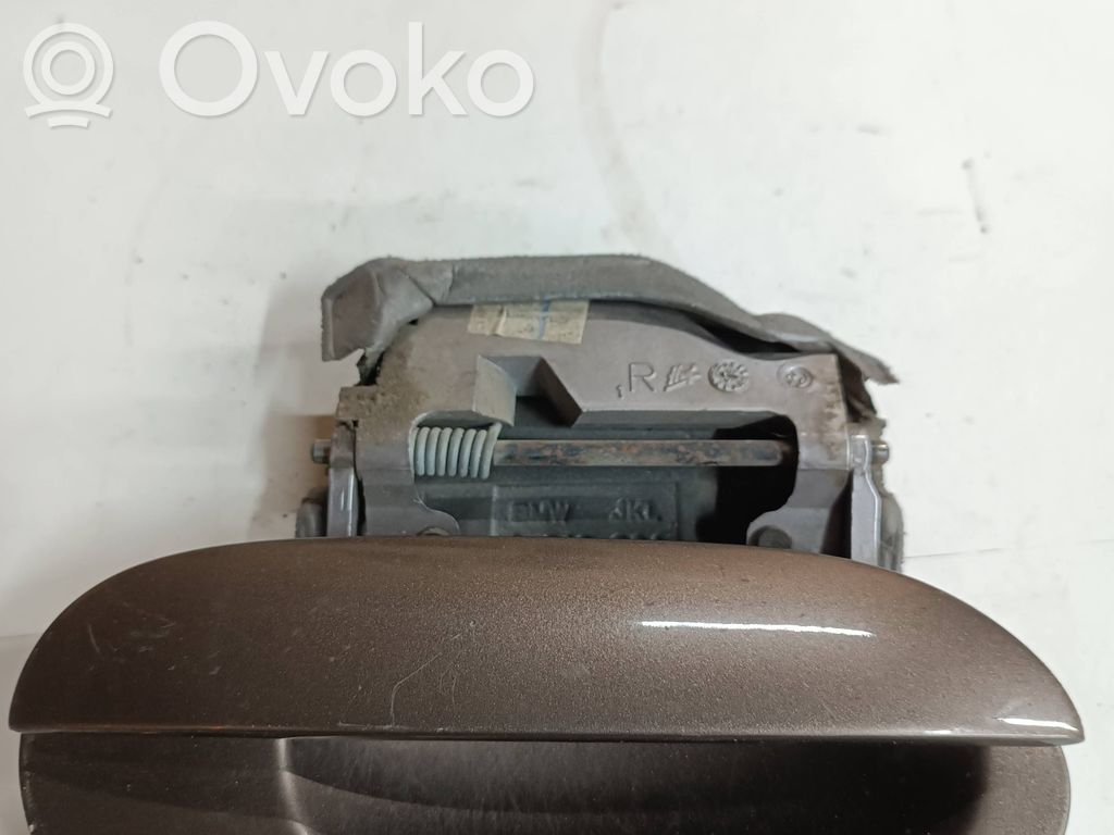 BMW 5 E39 Takaoven ulkokahva 