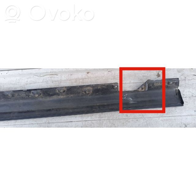 Sill   8209756