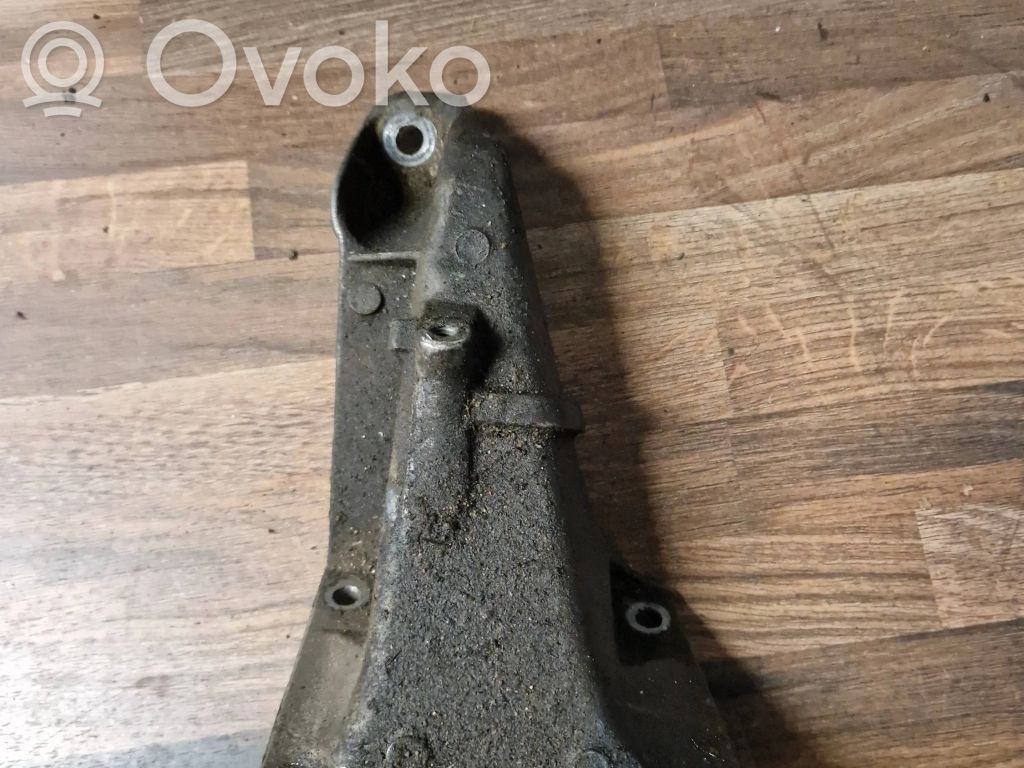 Engine mounting bracket   21111094697