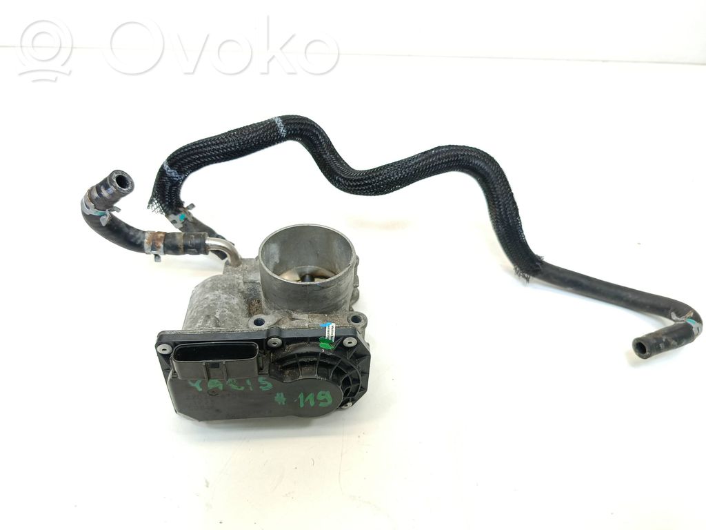 Toyota Yaris Throttle body valve 