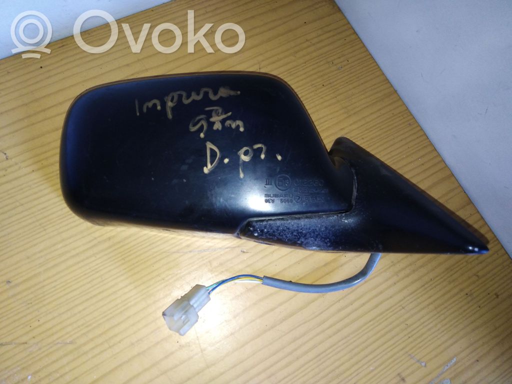 Subaru Impreza I Front door electric wing mirror 