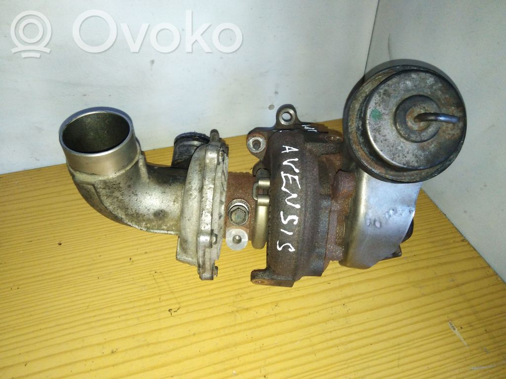 Toyota Avensis T250 Turbina 