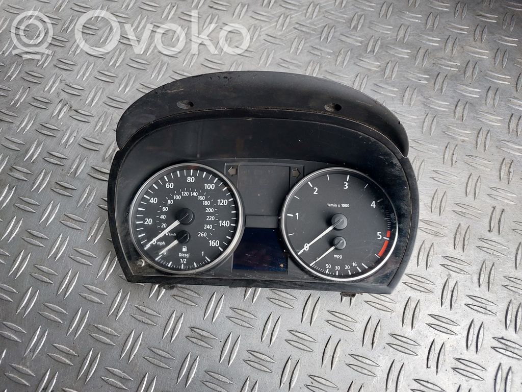 BMW 3 E90 E91 Nopeusmittari (mittaristo) 