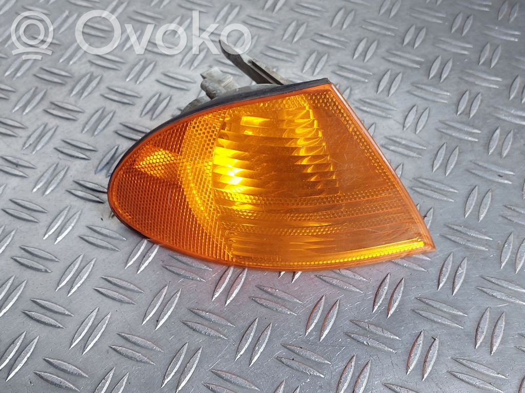 BMW 3 E46 Front indicator light 