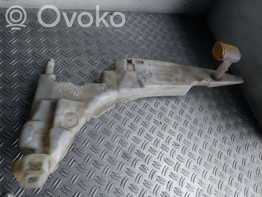 Ford Focus Windshield washer fluid reservoir/tank 