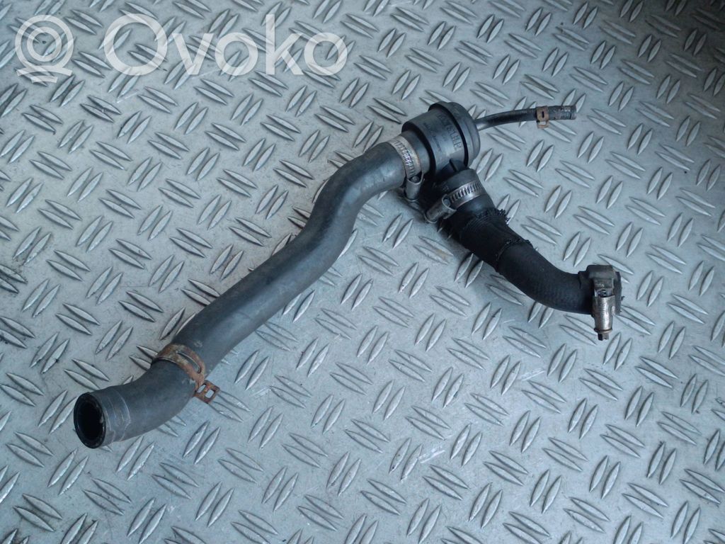 Dacia Sandero II Engine coolant pipe/hose 