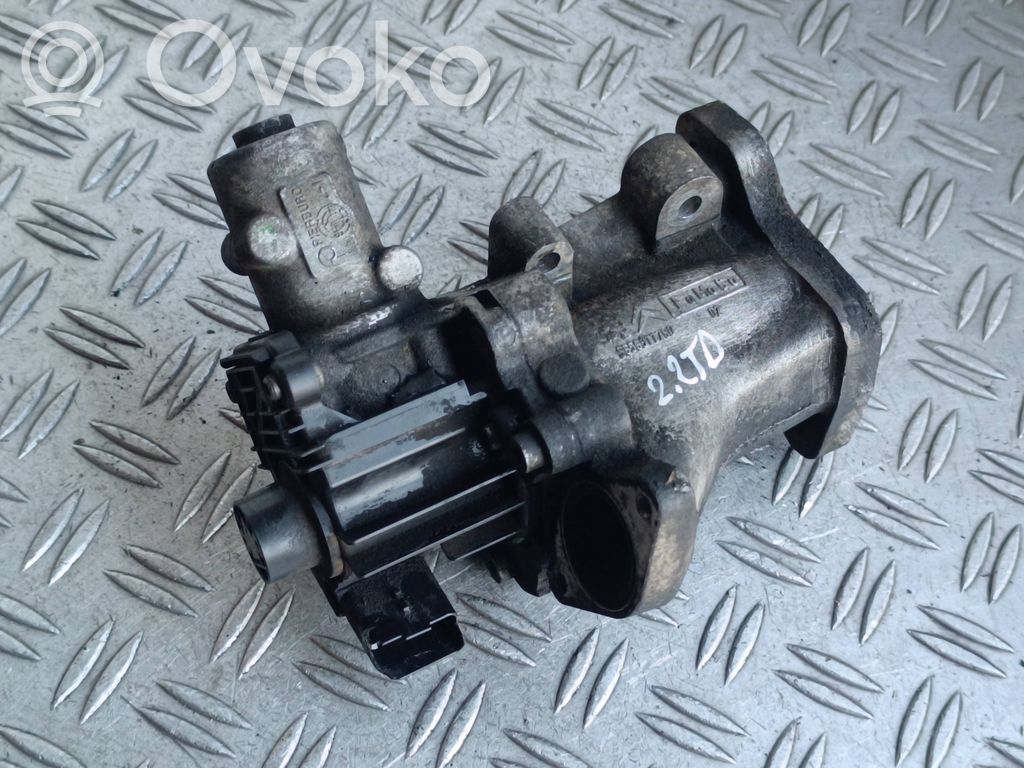 Land Rover Freelander 2 - LR2 EGR valve 