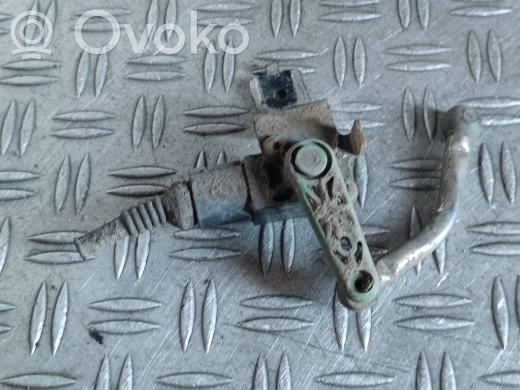 Volkswagen PASSAT CC Headlight/headlamp level sensor 