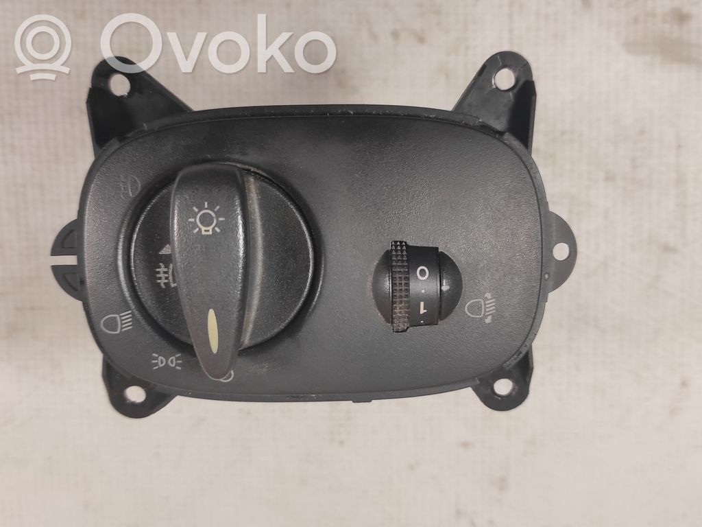 Light switch   YC1T13A024DB