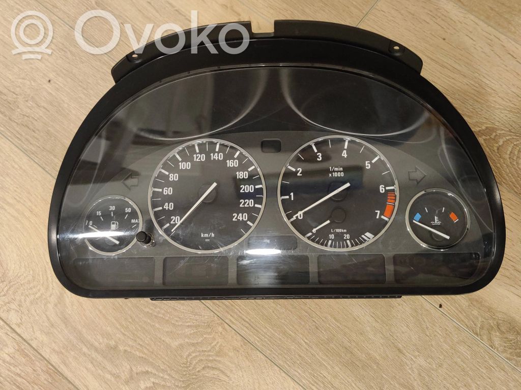 BMW 5 E39 Speedometer (instrument cluster) 