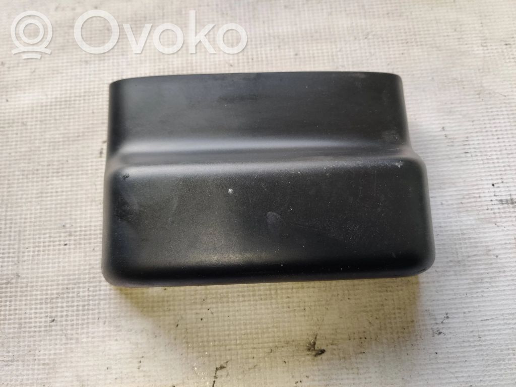 Ford Transit Vairo ašies apdaila 