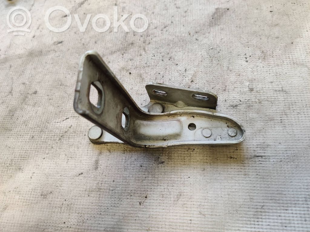 Renault Master II Dzinēja pārsega eņģe (-es) 