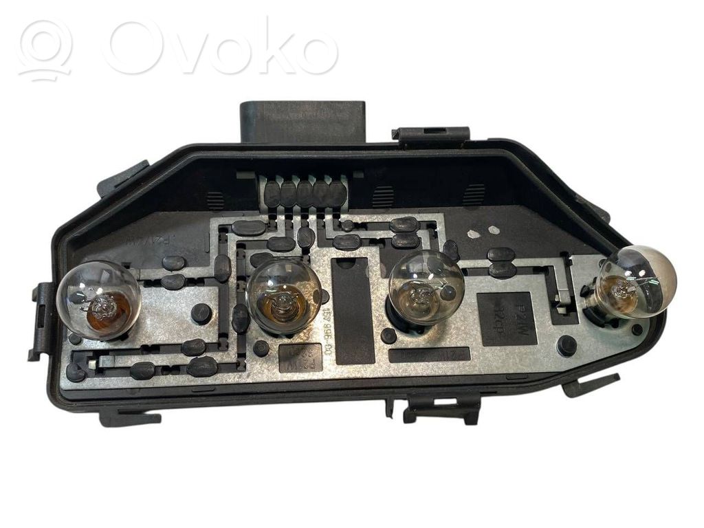 Volkswagen Transporter - Caravelle T5 Suport becuri lampă spate 