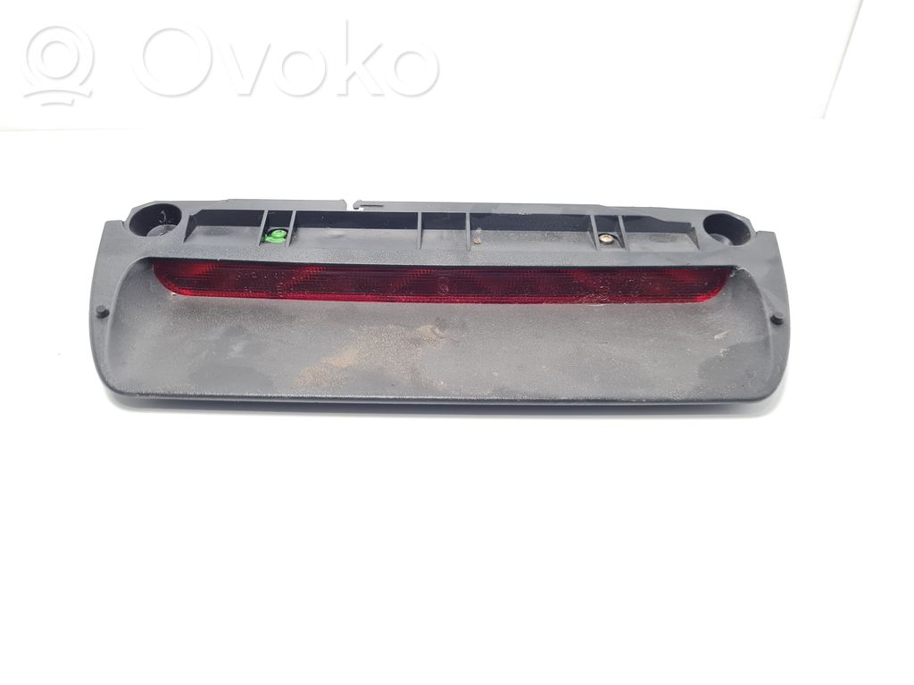 Citroen C5 Third/center stoplight 