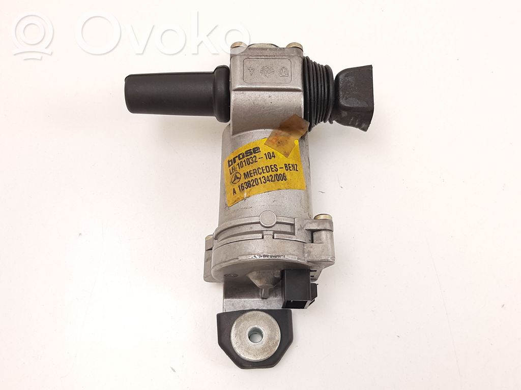 Mercedes-Benz ML W163 Vent window/glass motor 