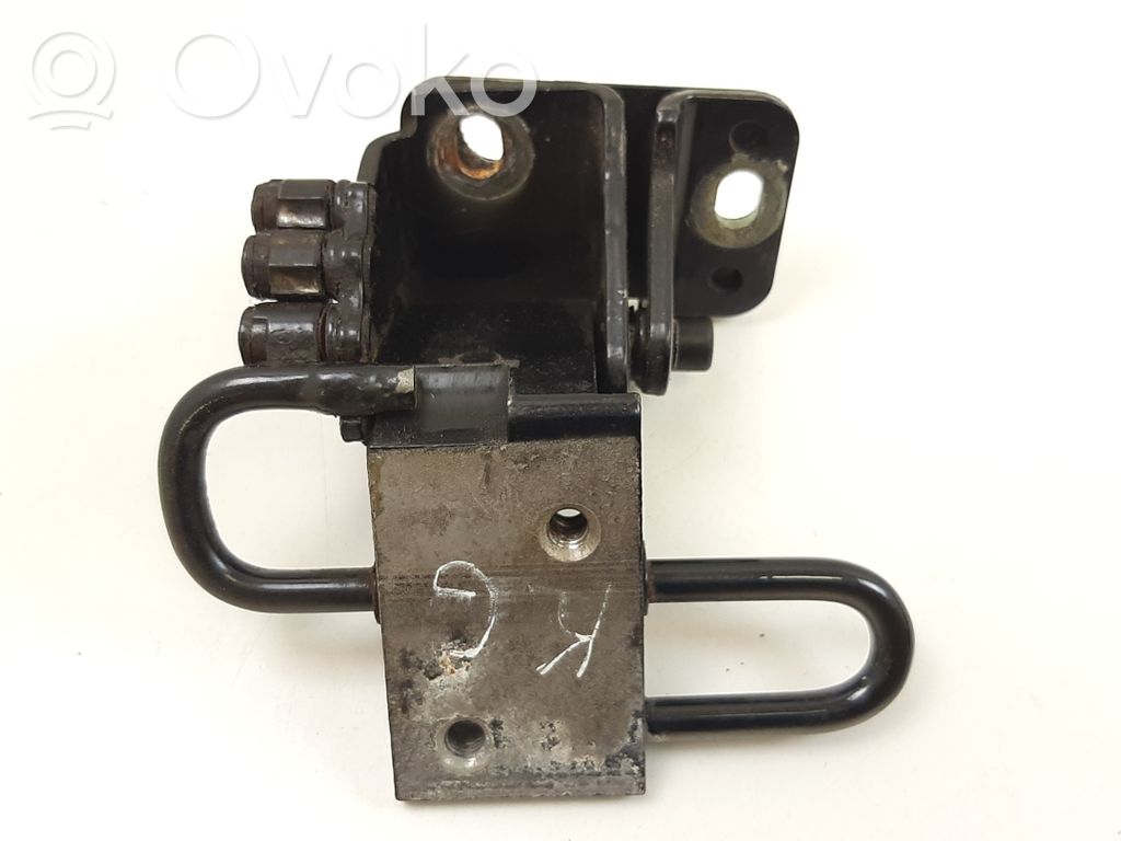 Audi A8 S8 D3 4E Rear door lower hinge 