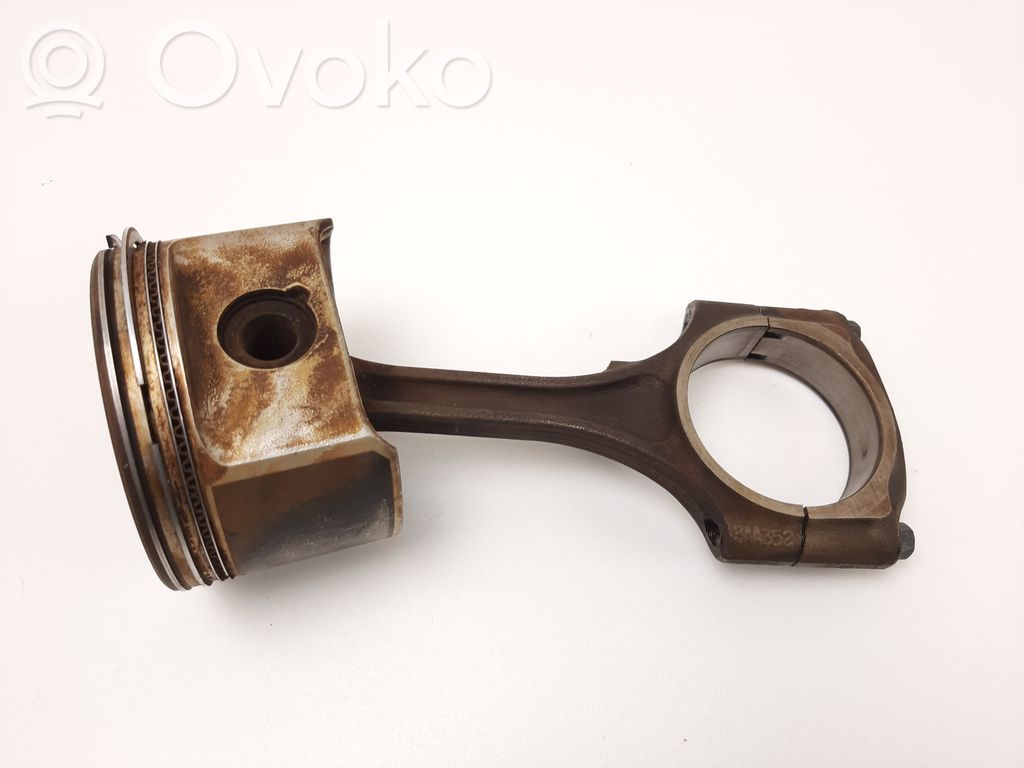 Chrysler 300 - 300C Piston with connecting rod 