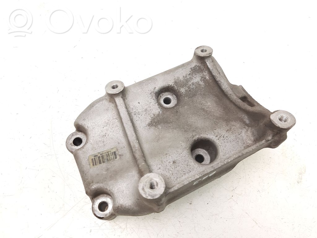 Iveco Daily 6th gen Engine mounting bracket 
