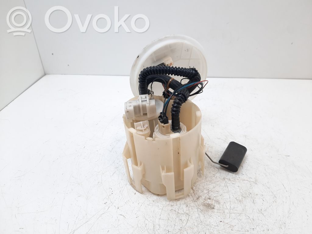 Opel Meriva A Degvielas sūknis (degvielas tvertnē) 
