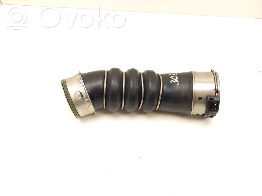 BMW 1 E81 E87 Intercooler hose/pipe 