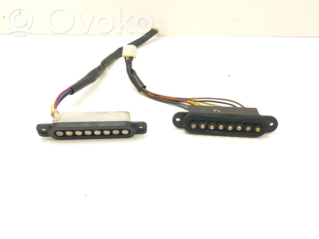 Mazda MPV Sliding door contact joint 