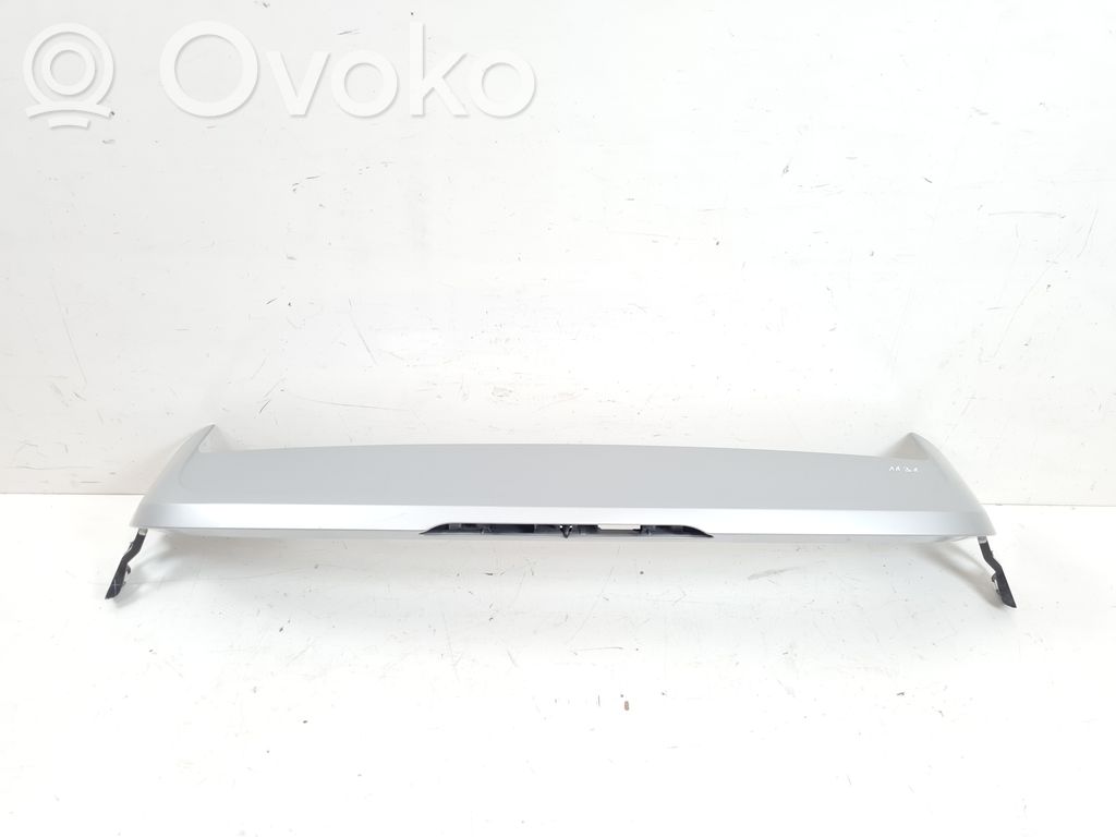 BMW 2 F46 Spojler klapy tylnej / bagażnika 