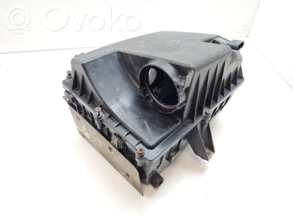 Volkswagen Amarok Luftfilterkasten 