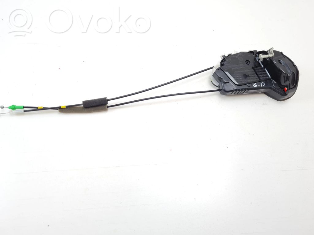 Toyota Prius (XW50) Zamek drzwi tylnych 