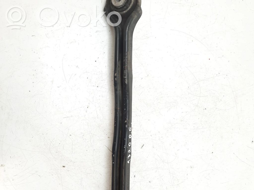 Rear control arm   6763471
