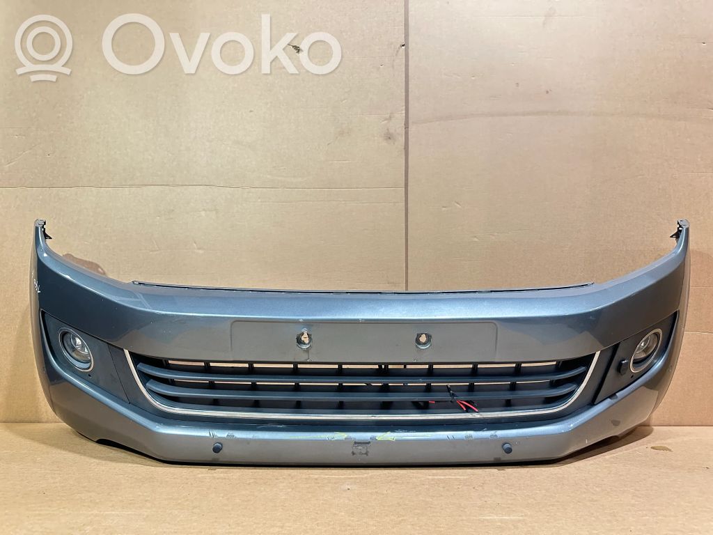 Volkswagen Amarok Zderzak przedni 