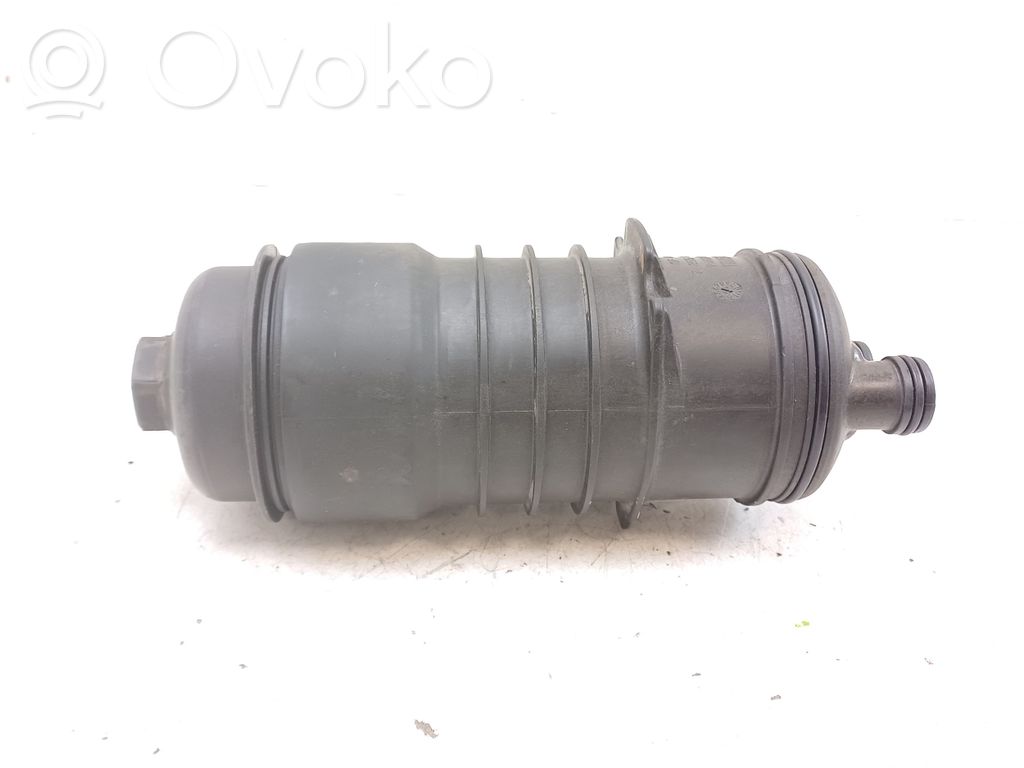 Audi A5 8T 8F Oil filter mounting bracket 