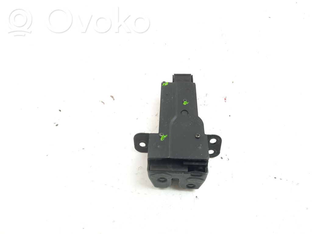 Tailgate window lock/catch/latch