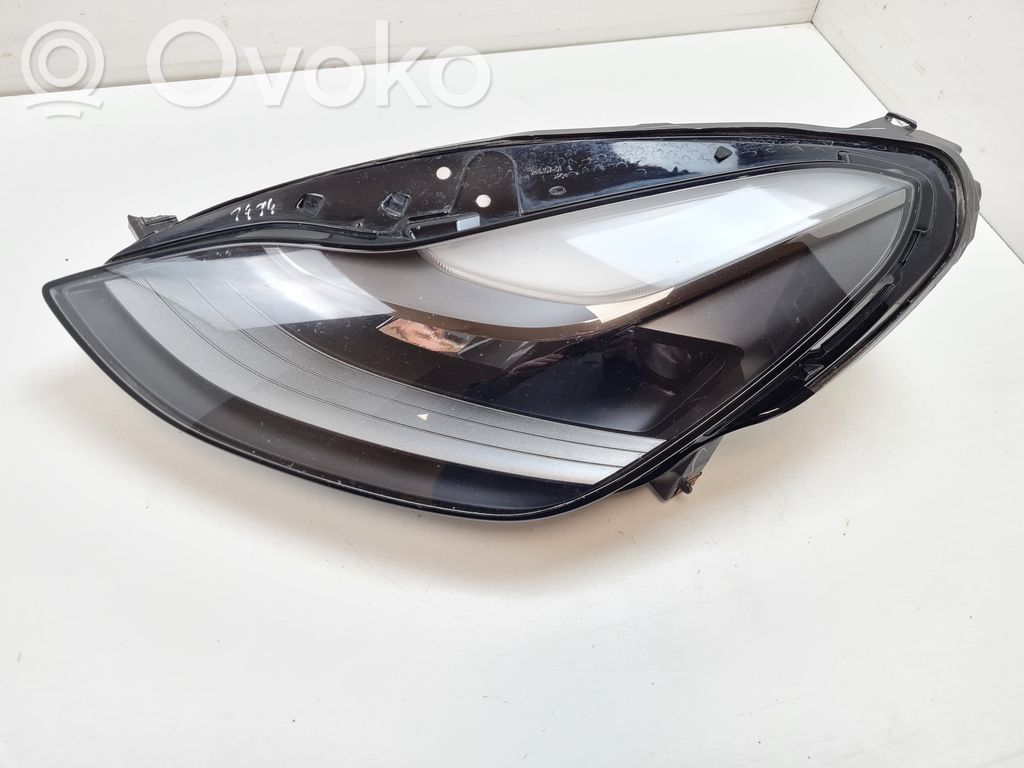 Tesla Model 3 Headlight/headlamp 