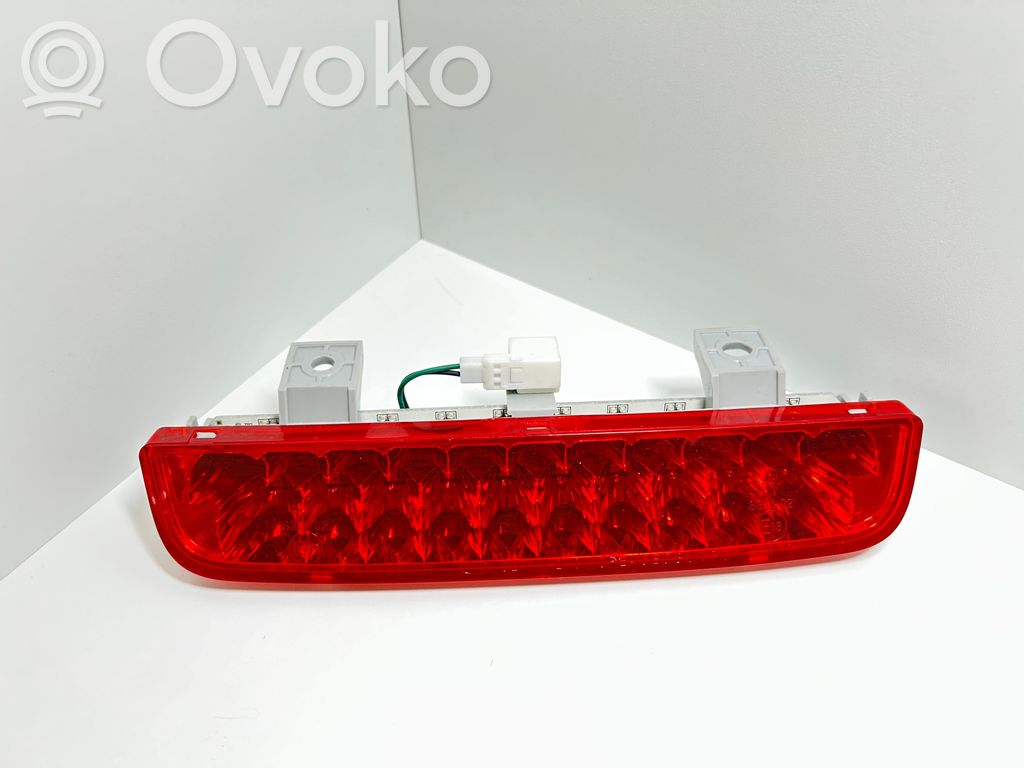 KIA Soul Third/center stoplight 