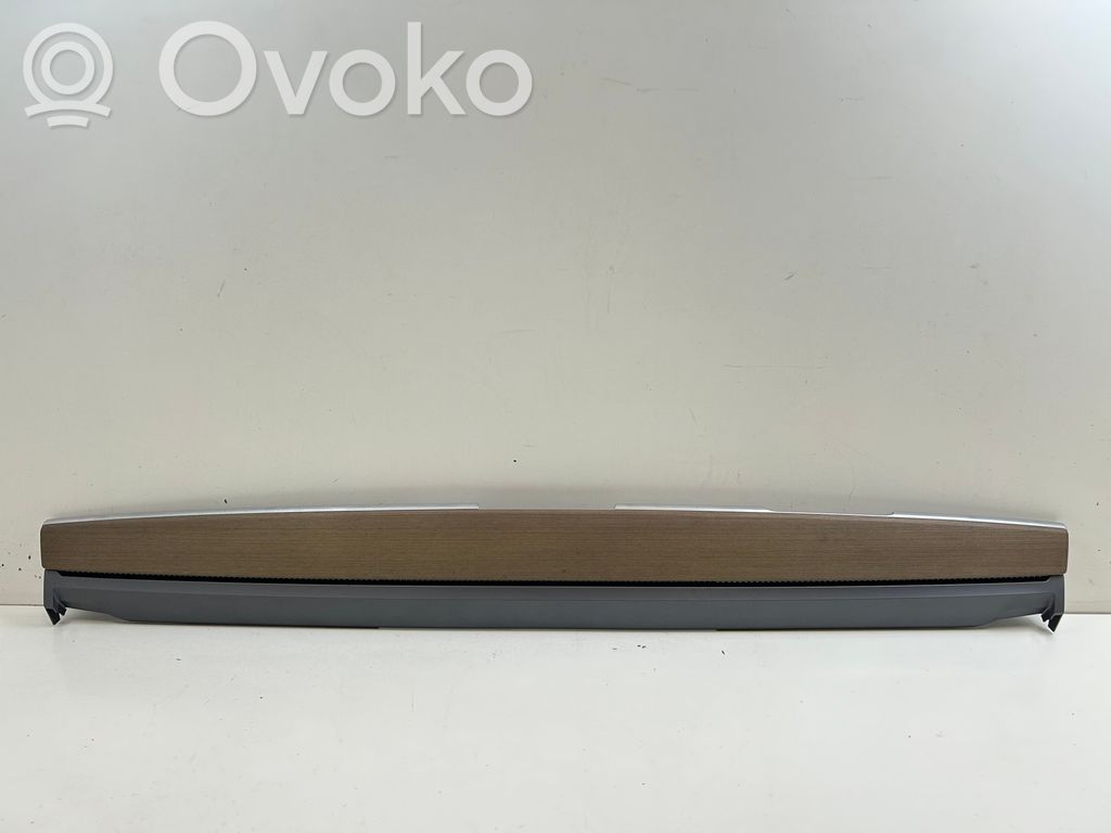Panel trim   2889583X