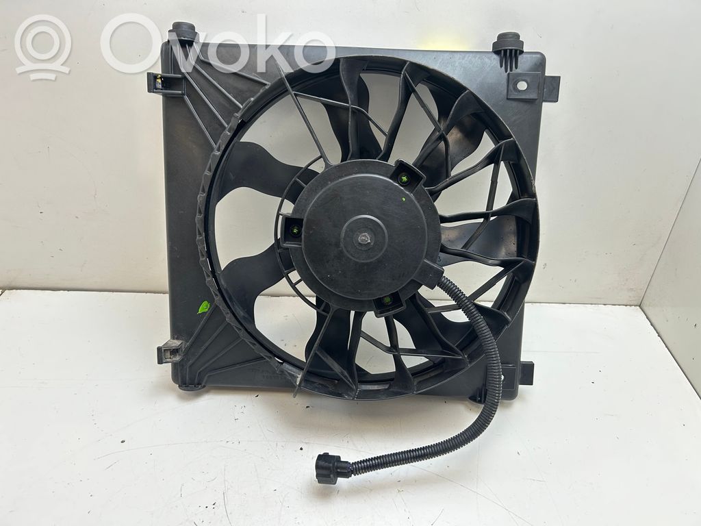 Tesla Model S Elektrisks radiatoru ventilators 