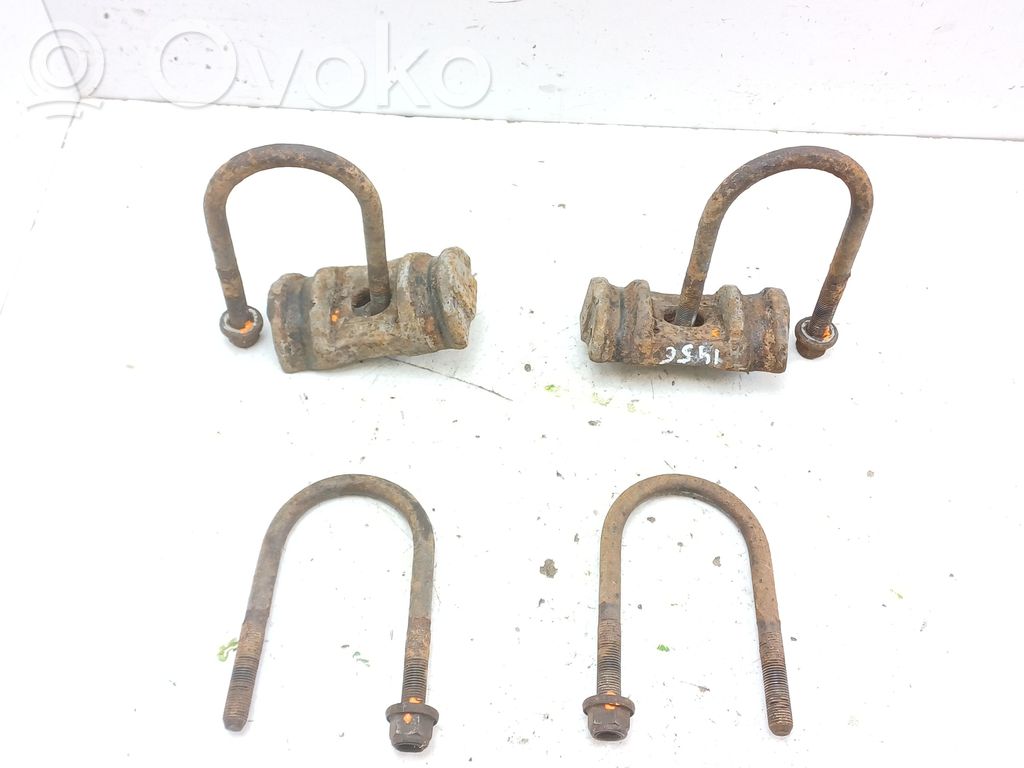 Rear leaf spring   6C115798AC