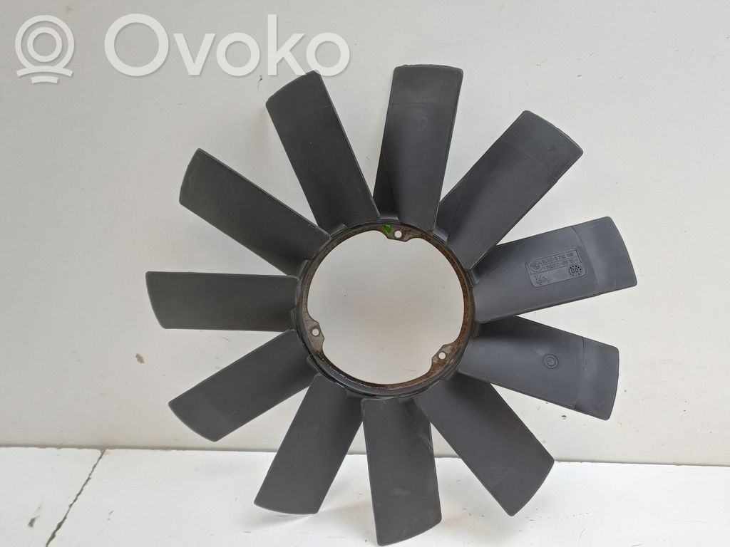 BMW 5 E39 Ventiliatora propellers 