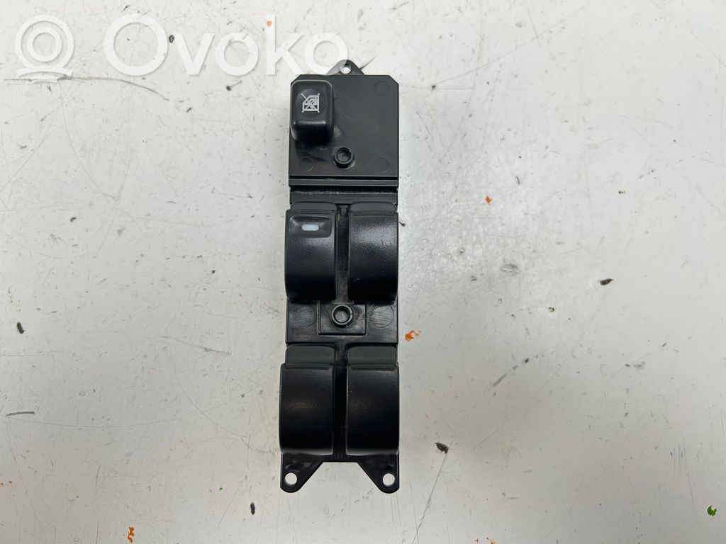 Mitsubishi L200 Electric window control switch 