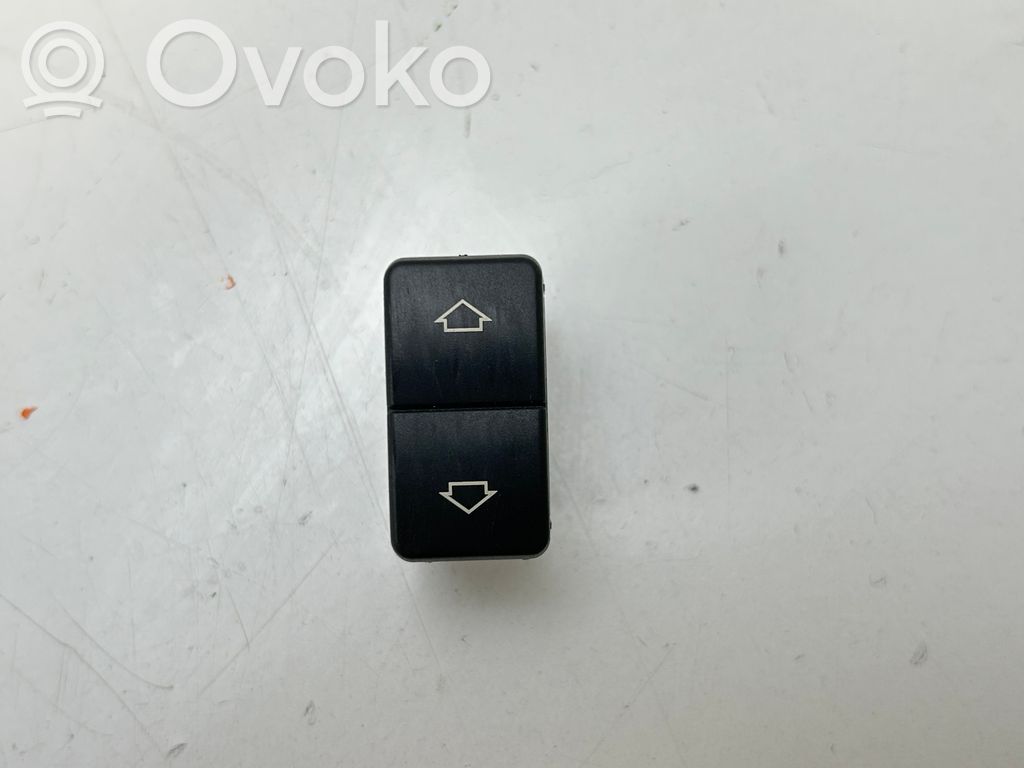 BMW 5 E39 Seat control switch 