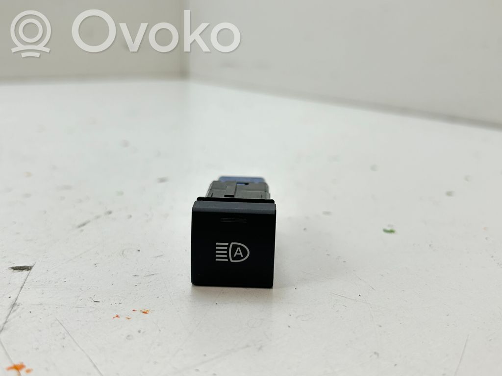 Toyota Camry VIII XV70  Fog light switch 