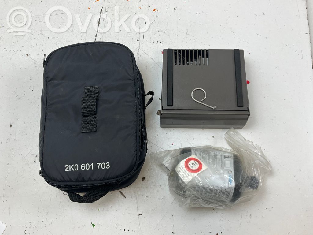 Volkswagen Golf VI Tire air pump compressor 