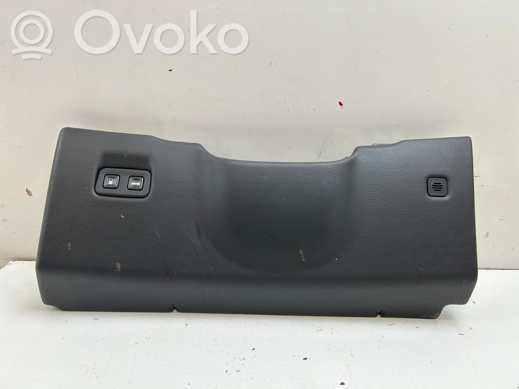 Chevrolet Corvette C6 Dashboard lower bottom trim panel 