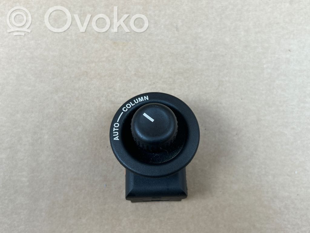 Wing mirror switch   2R836465CA