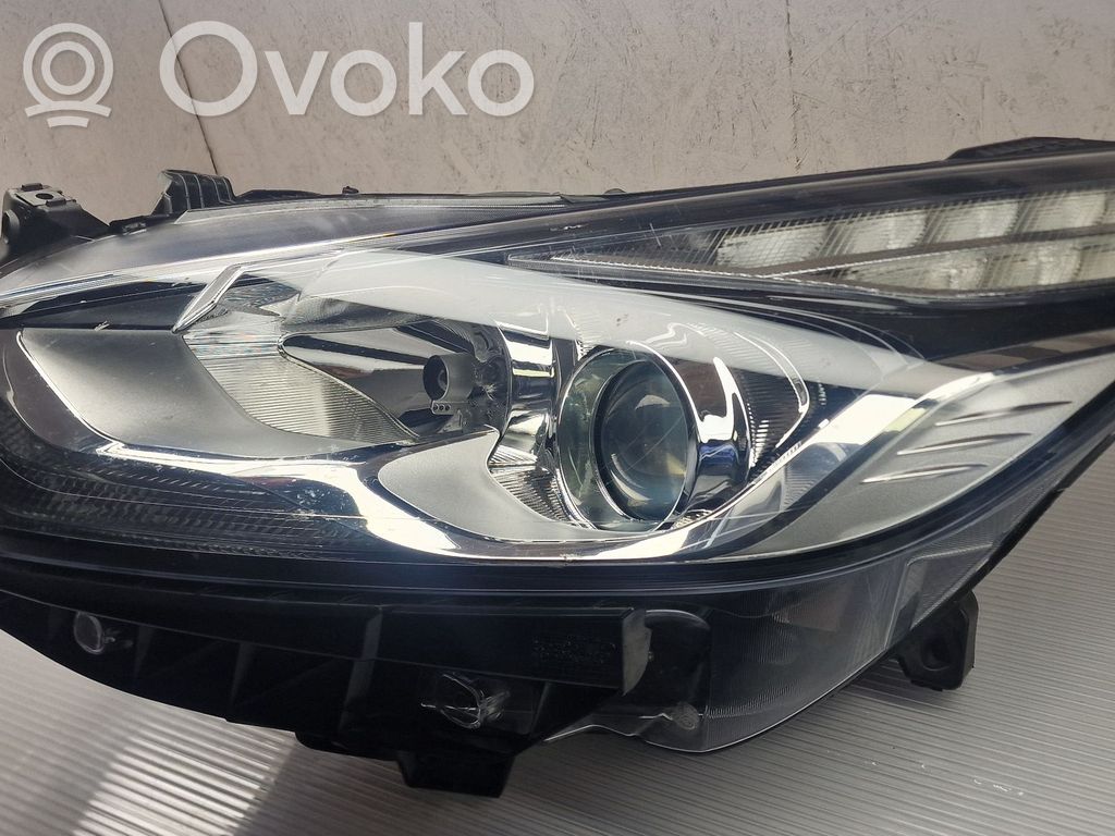 Headlight/headlamp   90076297