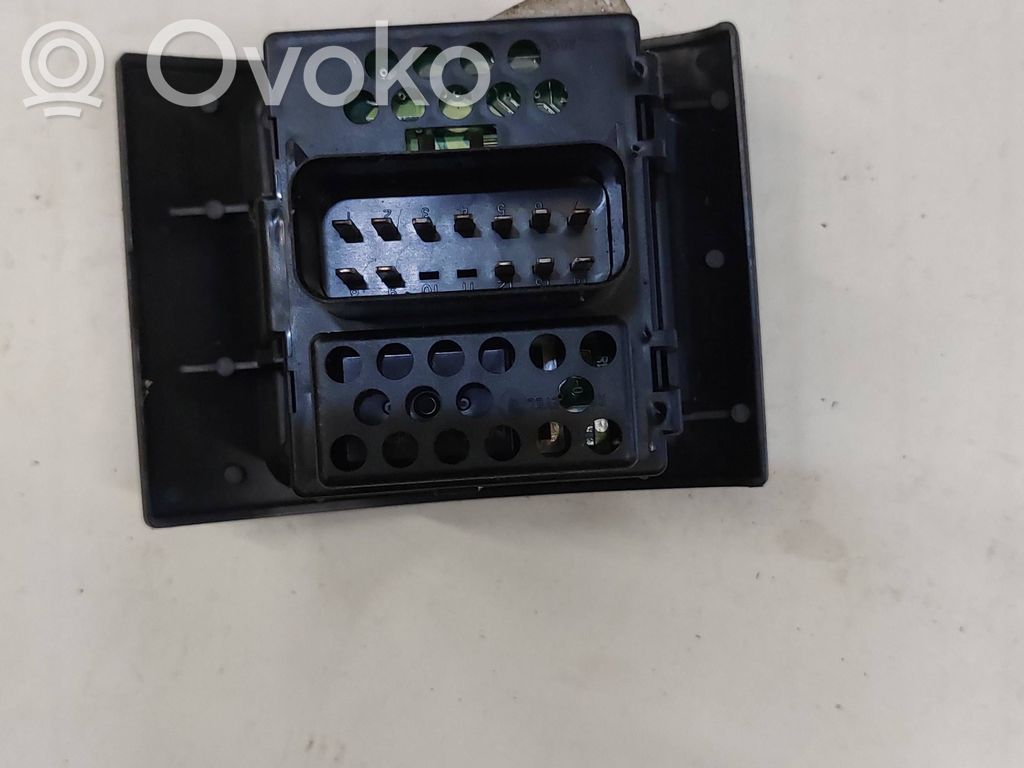 Chrysler PT Cruiser Electric window control switch 